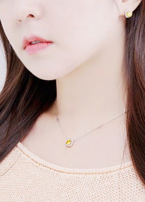 ǰ 